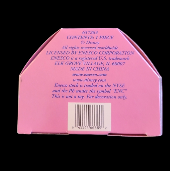 VINTAGE DISNEY PRINCESS SNOW WHITE HOLIDAY ORNAMENT WITH DOPEY AND OPENING DOOR - Picture 8 of 15